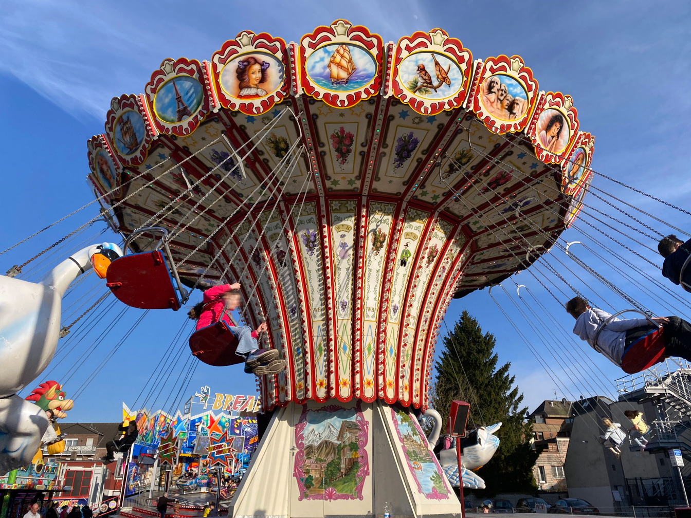 Kettenflieger bei der Frühjahrskirmes 2025