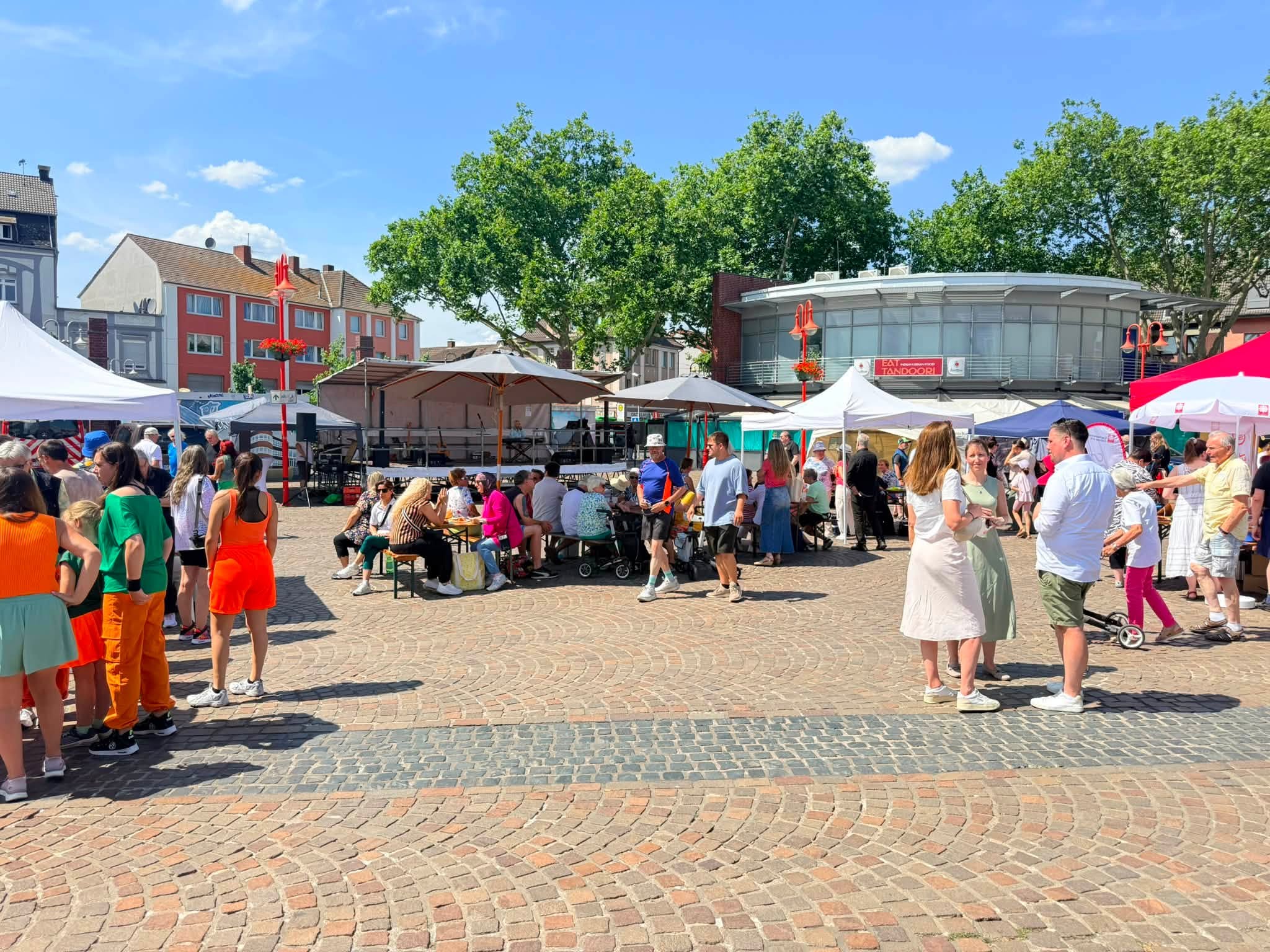 Das 9. Fest der Kulturen auf dem Neumarkt