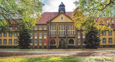 Das Bild zeigt das Rathaus der Stadt Datteln.