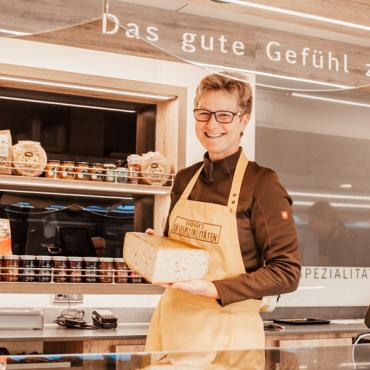 Das Bild zeigt den Markstand Barbaras Käsespezialitäten.