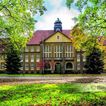 Das Bild zeigt das Rathaus der Stadt Datteln.