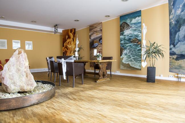 Das Bild zeigt den Meditationsraum im Jammertalresort für eine Hochzeit.