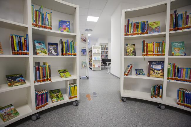 Das Bild zeigt die Stadtbücherei.