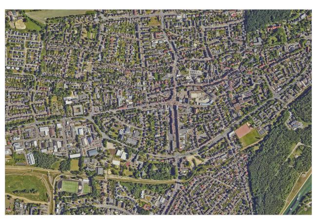 Das Bild zeigt die Innenstadt von Datteln aus der Vogelperspektive.