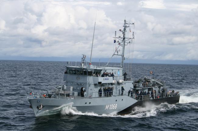 Das Patenschaftsboot auf dem Meer.