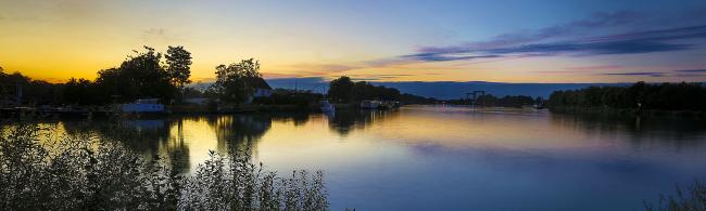 Das Bild zeigt eine Abendstimmung am Dattelner Meer