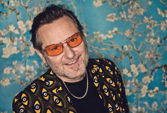 Das Bild zeigt den Künstler Stefan Stoppok.