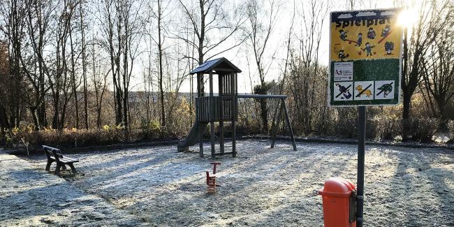 Das Bild zeigt den Spielplatz am Becklemer Weg