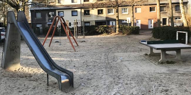 Das Bild zeigt den Spielplatz an der Margaretenstraße