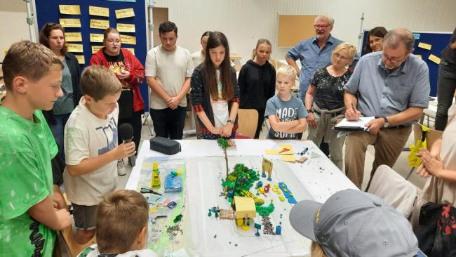 Blaues Klassenzimmer 9