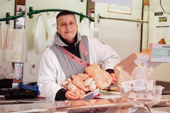 Wochenmarkt Marktstand Fleischerei Kortmann 