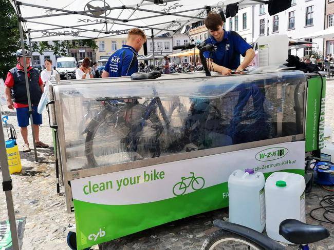 Fahrradwaschanlage der Firma Wasch-Zentrum-Kalkar
