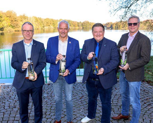 Die Bürgermeister André Dora (Datteln), Wilhelm Sendermann (Olfen), Andreas Stegemann (Haltern am See) und Carsten Wewers (Oer-Erkenschwick).jpg (581.08 KB