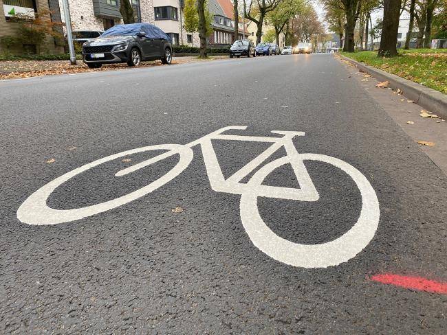 Fahrradpiktogramm auf der Hafenstraße