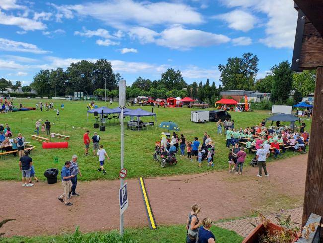 Vereins- und Institutsübergreifendes Bewegungsfest für Jung und Alt