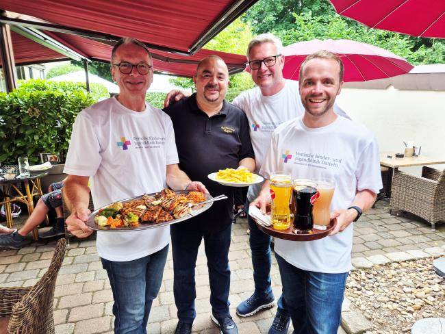 von links: André Dora, Milo Starcevic, Carsten Wewers und Marcel Mittelbach im Haus Rapen