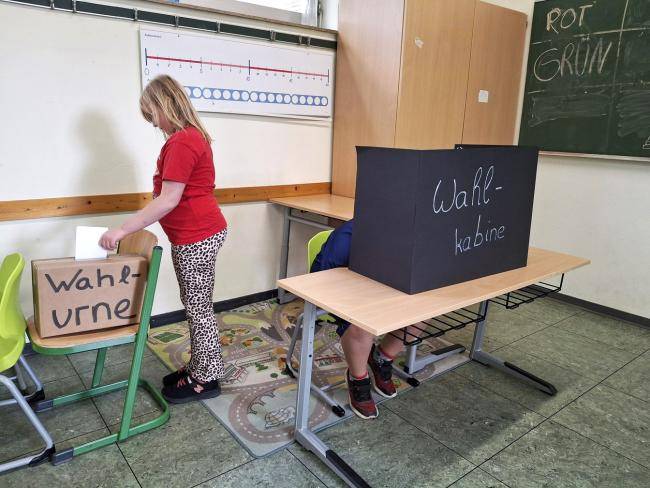 Woche der Demokratie 2025 - Wählen in der Schule