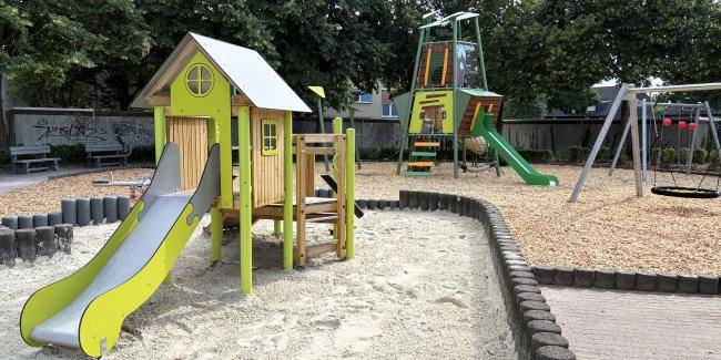 Das Bild zeigt den Spielplatz an der Telemannstraße