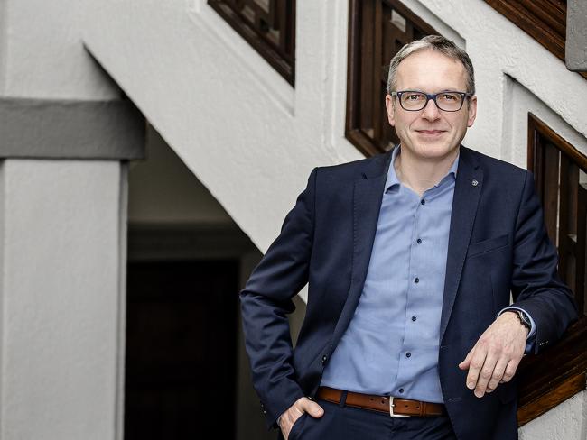 Das Bild zeigt Bürgermeister André Dora