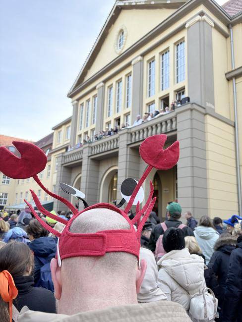 Viele kamen verkleidet zum Rathaussturm