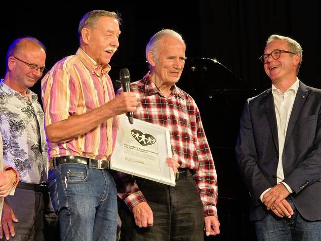 Repair-Café-Team erhält besondere Auszeichnung in der Stadthalle